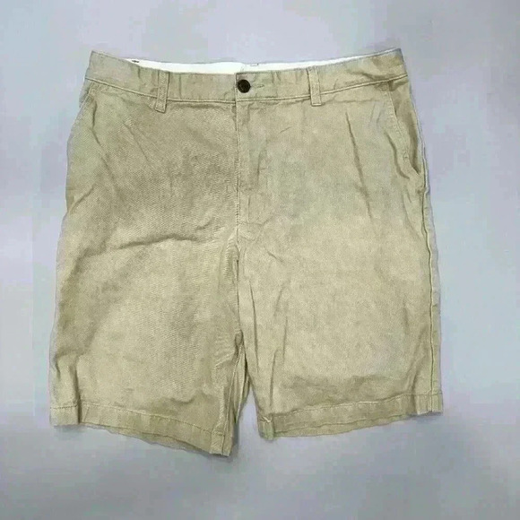 Men's Dockers Khaki Shorts - Size 34 - Flat Front Chinos - Picture 1 of 5